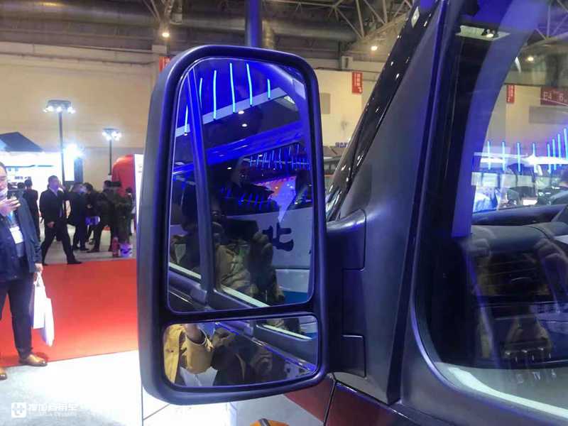 金龙轻客睿星,睿星9座轻客图片