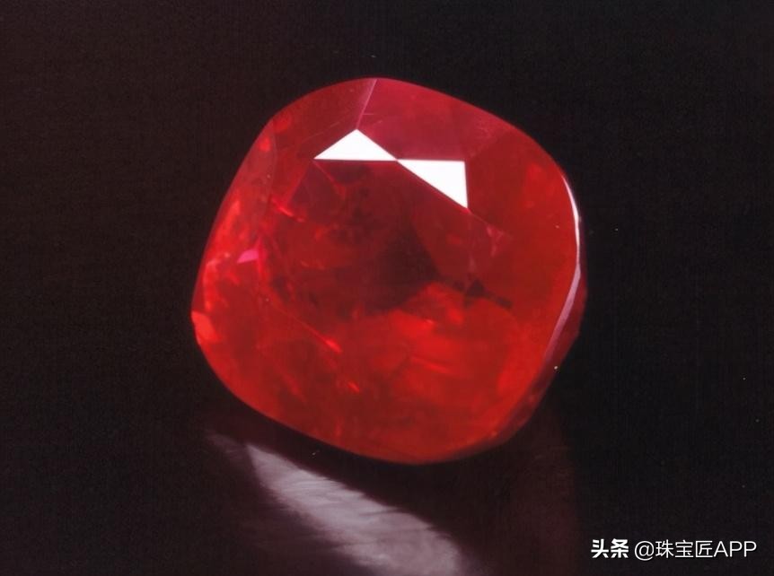 推荐一款中档的红宝石戒指,最值得买的红宝石戒指