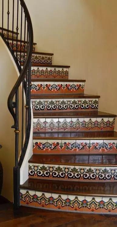 楼梯贴什么好看又省钱,楼梯贴什么样的最经济便宜