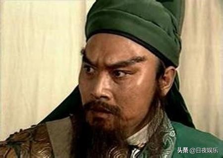 关羽扮演者于荣光陆树铭,老梁说陆树铭和于荣光演的关羽