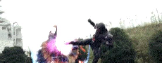 假面骑士的帅气的动作,假面骑士faiz20周年剧场版龙骑