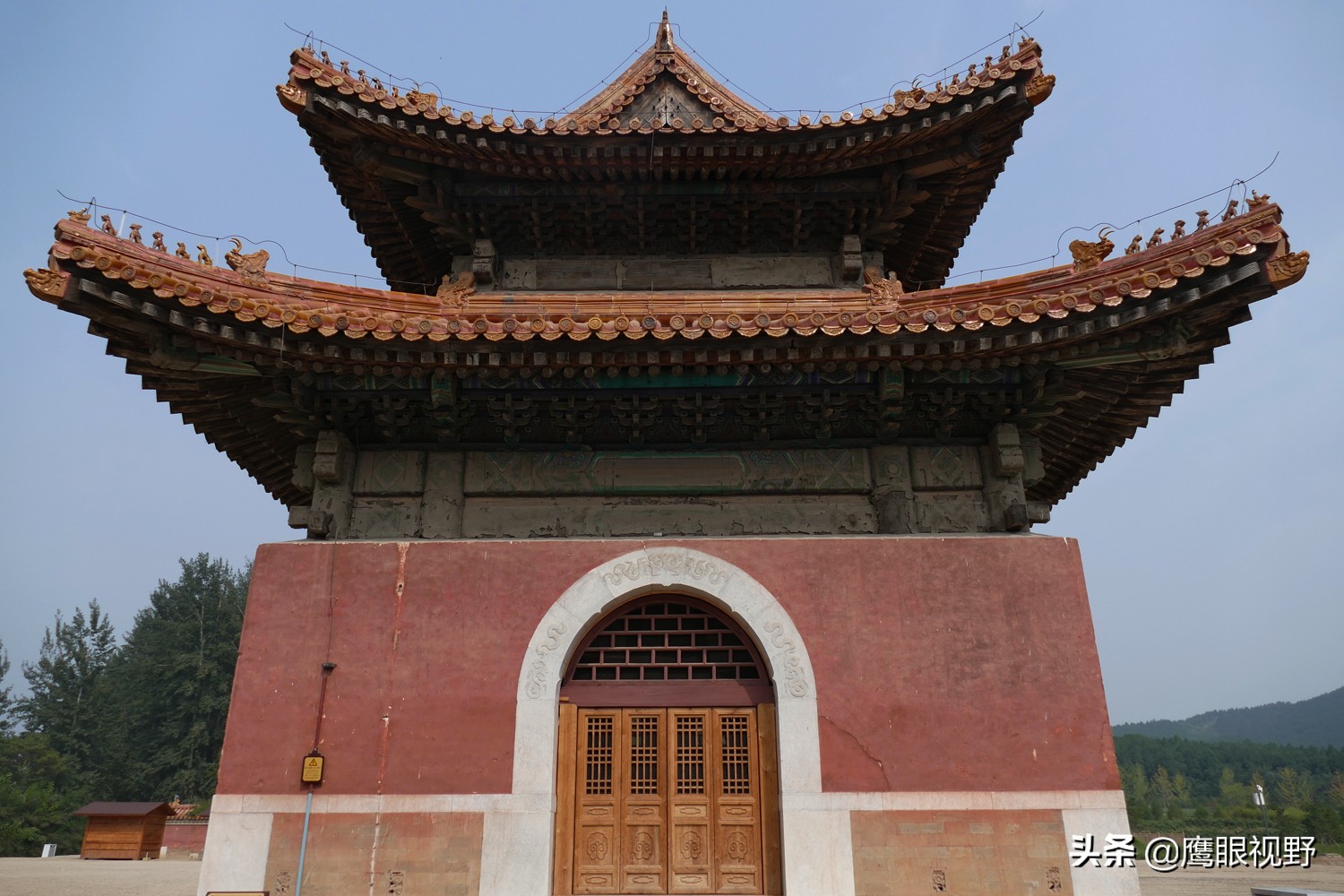 清朝皇帝为什么有清西陵和清东陵,清朝为什么选址清东陵