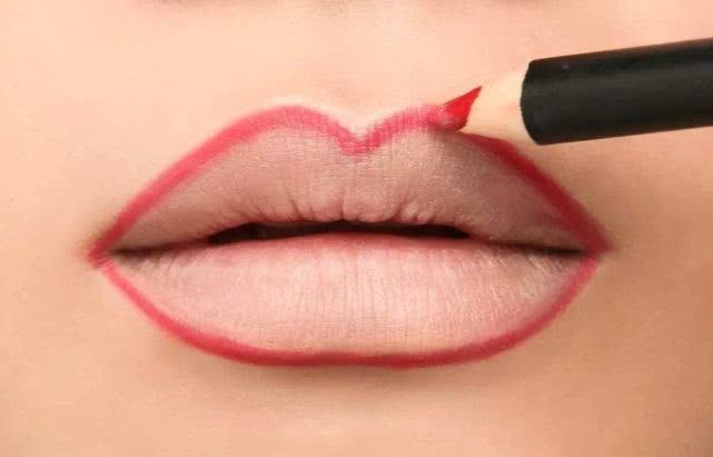 纹唇后第8天可以涂口红了吗,纹唇的效果能和涂口红一样吗