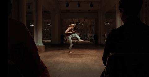 《五十度灰》女主新片,再次挑战大尺度