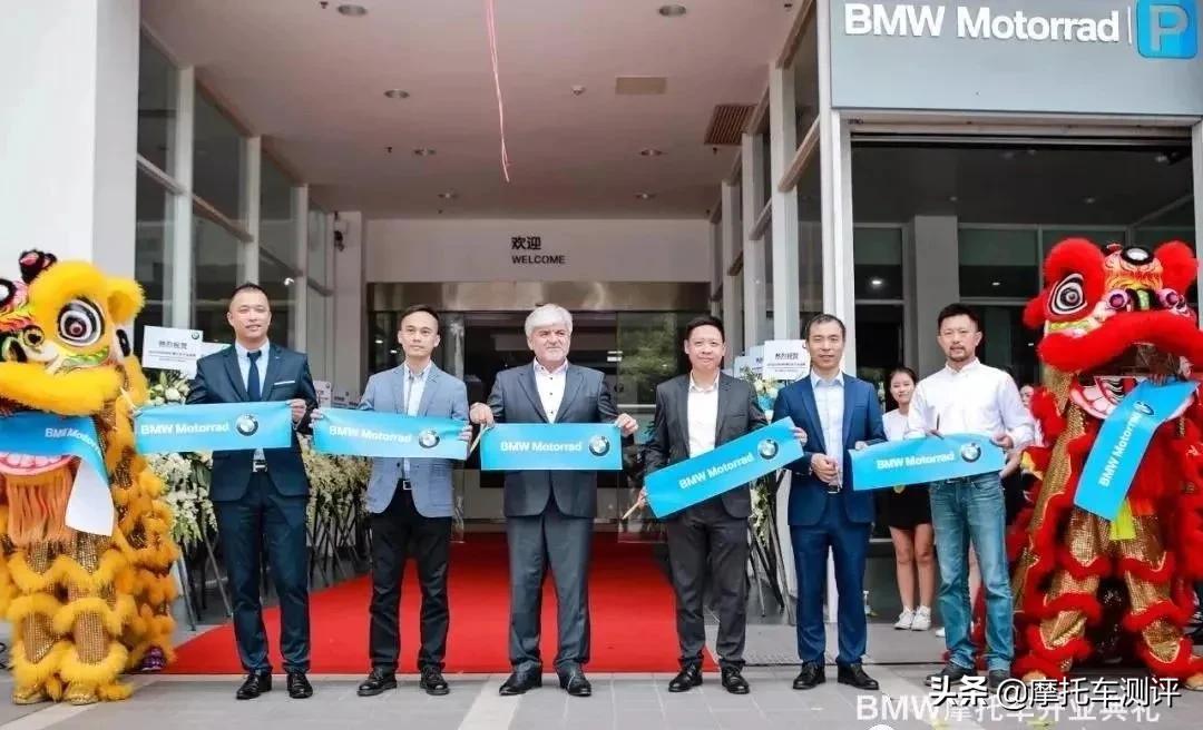 bmwf850gs黑武士摩托,bmw国内在售摩托车型一览表