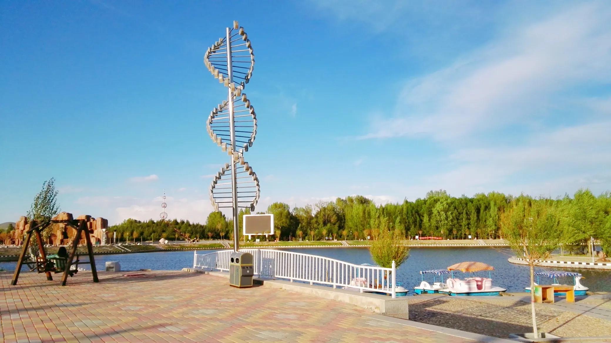 天边草原乌拉盖，《狼图腾》取景地，内蒙古保存最完好的天然草甸