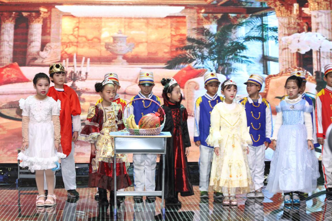 楂樺攼鍑开鍥介檯鏁欒偛涓績,鍑开鍥介檯鏁欒偛