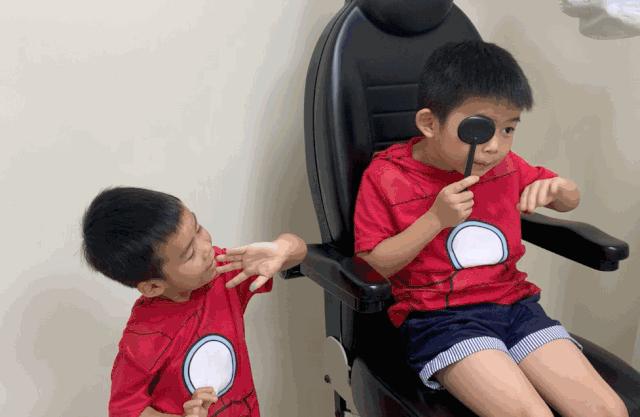 小学生健康用眼方式纠正浅度近视,怎么改善孩子眼睛中度近视