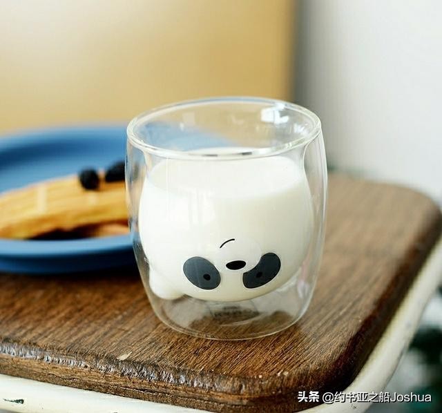 星巴克新品杯子也太好看了吧,星巴克最经典的一款杯子