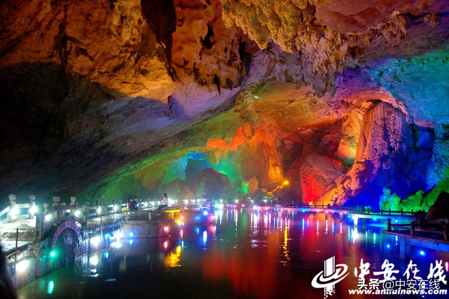 五一出发安徽3-5天短途旅游推荐,列出3条安徽经典的旅游路线