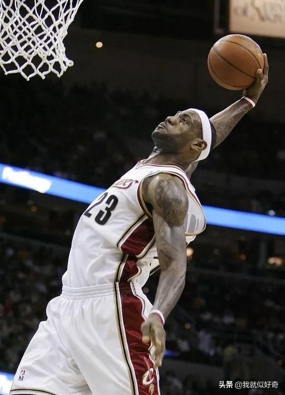 詹姆斯在1.0骑士的命中率,詹姆斯早年在骑士成绩