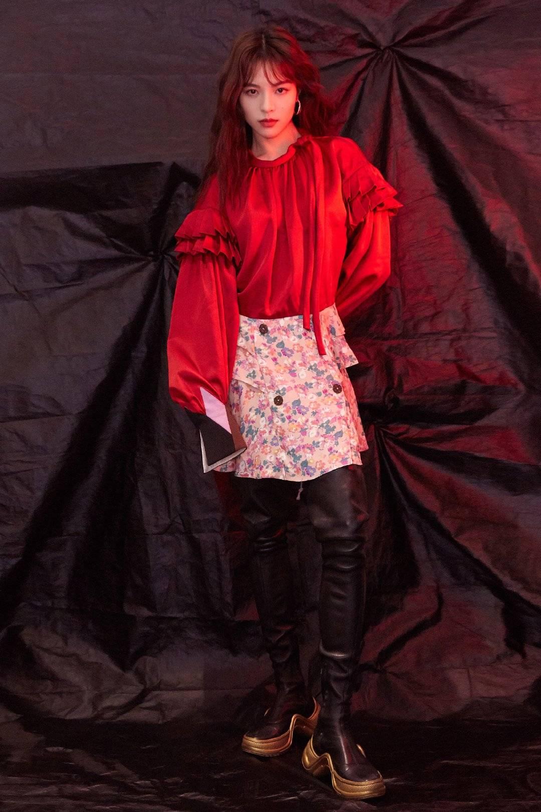 本命年宝宝洋气穿搭,矮个子本命年时尚穿搭三月