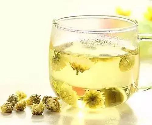 春天女性喝什么茶可以排体内毒素,春天女人喝什么茶最好补气血