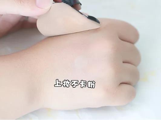 脸上老是长痘痘用什么药,脸上痘痘反复最快的解决方法