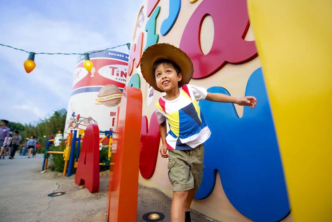 怎么给宝宝庆祝生日快乐,宝宝生日最简单的生日仪式
