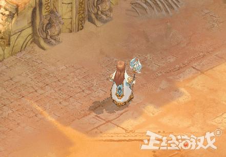 腾讯10年前最火的游戏，当年100万人同时在线，如今凉到不能再凉