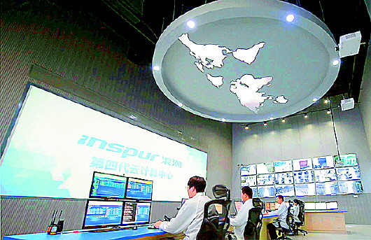 10个人负责60多个APP！记者在这家拥有7340项专利的集团待了三天