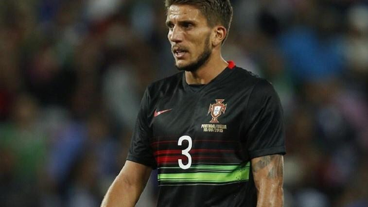 人物｜他与C罗师出同门国家队首秀遇沙拉维来中超碰到前队友