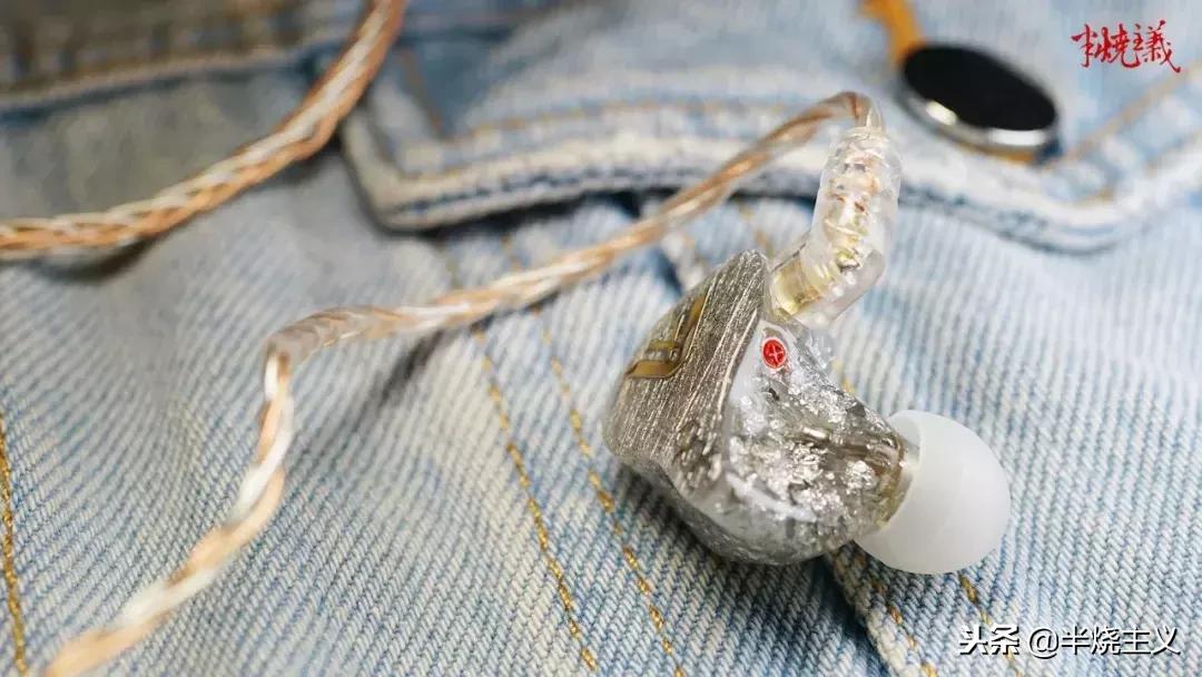 qdc变色龙vx联名款,qdc耳机变色龙v6