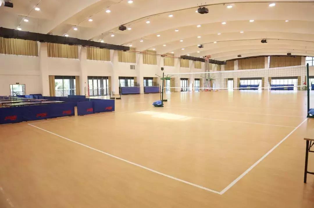 三亚中瑞酒店管理职业学院名列全国职业院校满意度排行榜第二