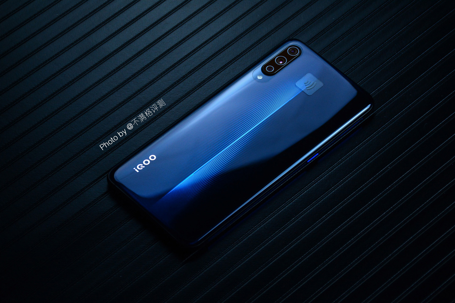 vivoiqoo8provsmate30pro,不吹不黑手机体验