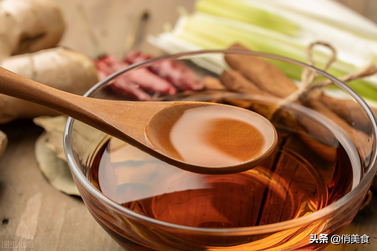 调饺子馅牢记三放三不放,过年饺子馅这样做鲜嫩多汁还不腻