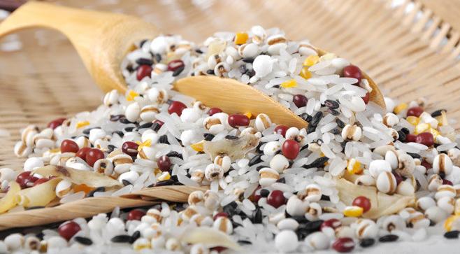 于月仙凭借谢大脚出名,谢大脚于月仙减肥视频