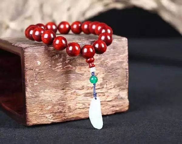 小叶紫檀手串制作全过程,小叶紫檀手串制作过程及盘玩方法