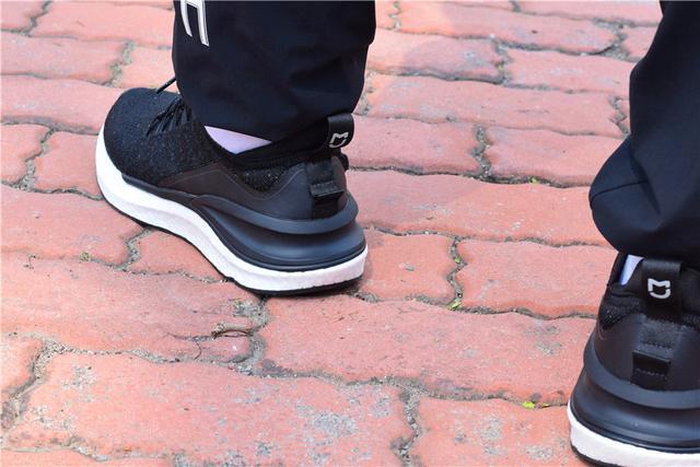 性价比跑鞋推荐耐克阿迪,比亚瑟士好的nike跑鞋