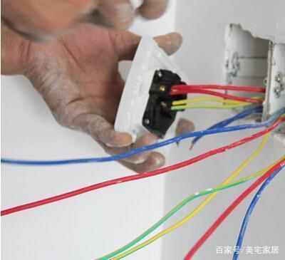 地线可以当作零线吗,地线可以用黄线代替吗