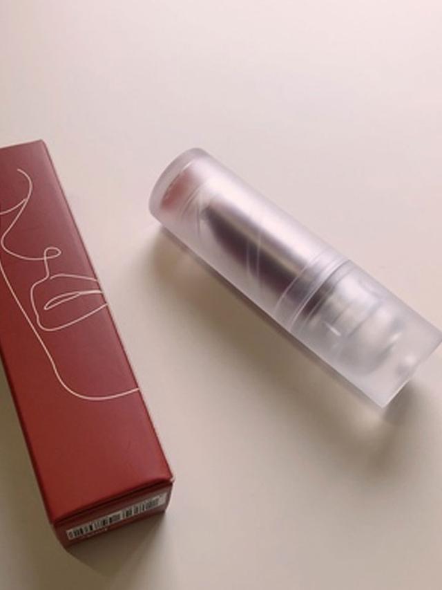 男女老少都喜欢的气质口红大推荐,成熟女性适合的大牌口红推荐