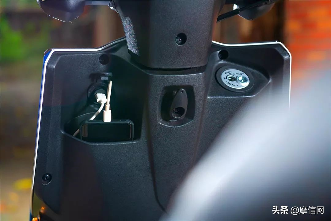 豪爵踏板supereagle125烟熏黑,豪爵eagle125详细测评