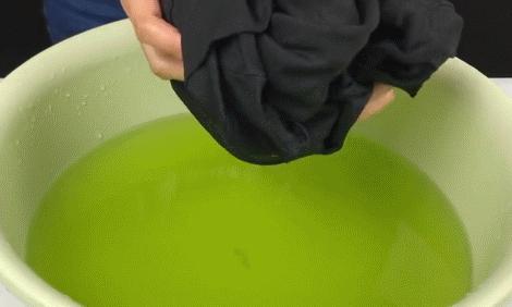 衣服没掉色为什么衣服会染色,衣服褪色和染色的区别