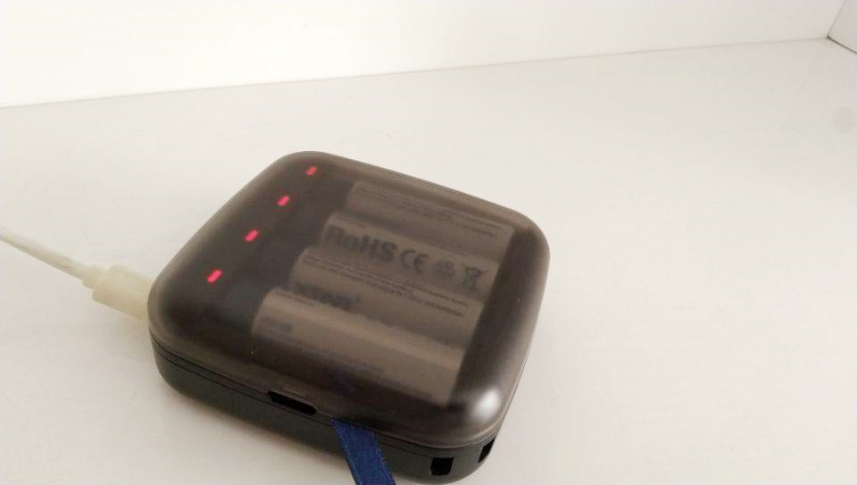 熊孩子玩具电池不怕没电了!XTARET4S充电器之体验