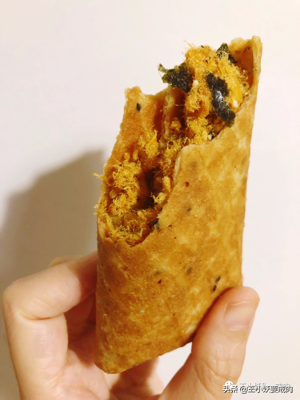 哪个牌子的鸡蛋卷最好吃,全世界最好吃的鸡蛋卷