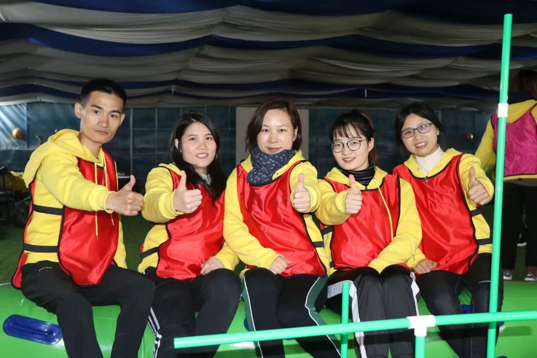 激情成就梦想汗水铸就成功,激情成就梦想团队铸就辉煌前言