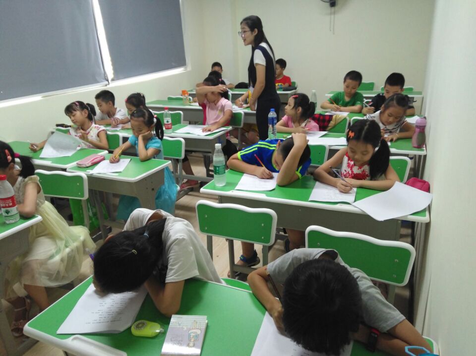 小学辅导班怎么加盟,小学托管辅导班加盟