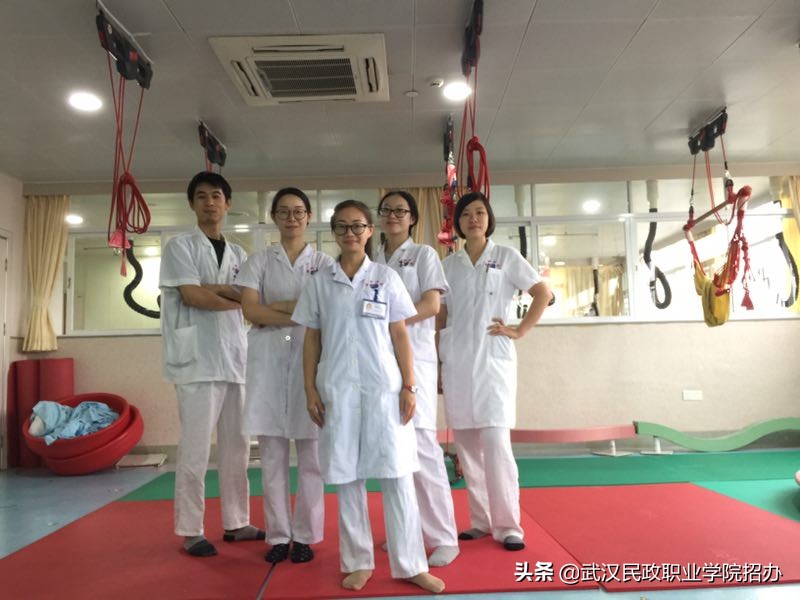 填志愿挑个好专业？需求大、就业好的康复治疗技术了解一下呗