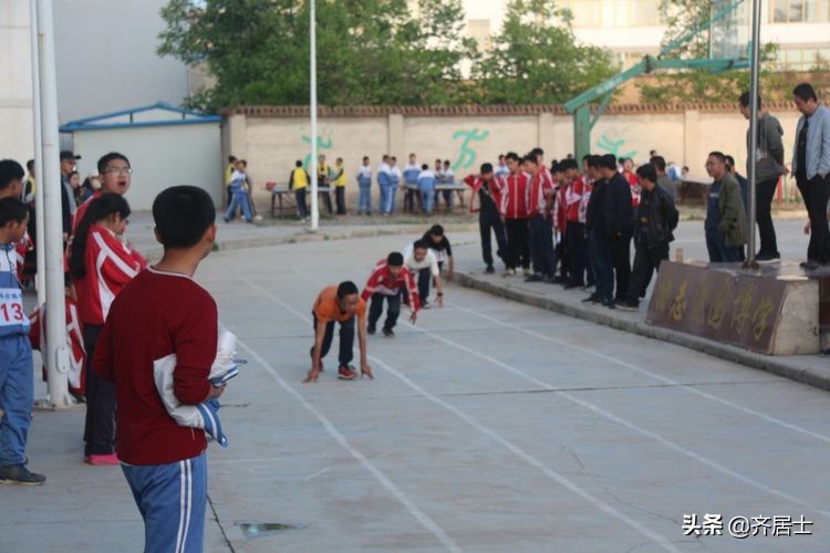 杩愬姩鍋ュ効鏄捐韩鎵嬫椂浠i獎瀛愮珵椋庢祦,杩愬姩鍋ュ効璧涘嚭椋庨噰璧涘嚭鎷兼悘