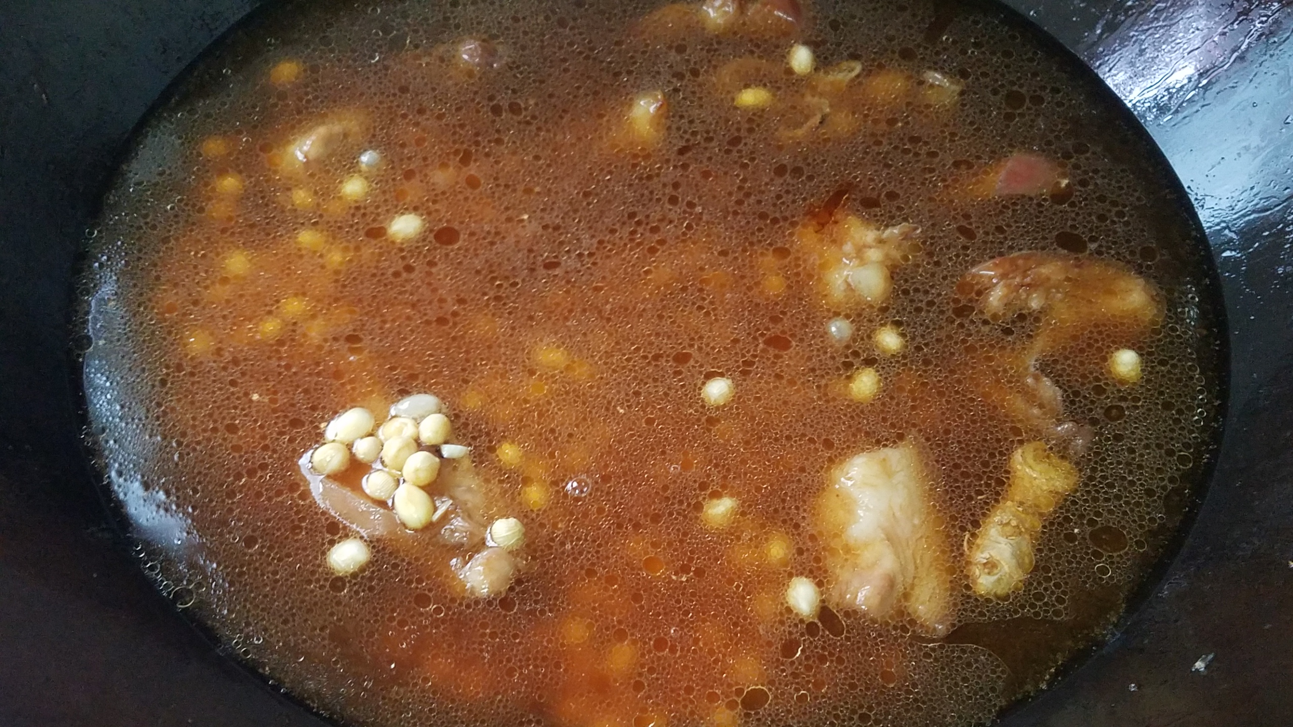 猪脚炖黄豆的做法老东北美食,猪脚黄豆炖竹笋广东