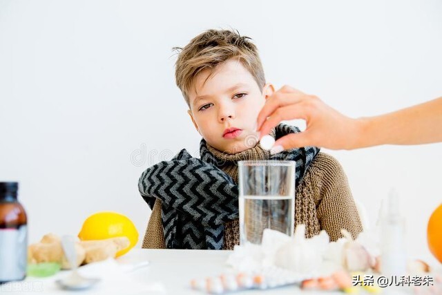 8个月宝宝感冒了怎么护理,小宝宝肺炎后又感冒怎么护理