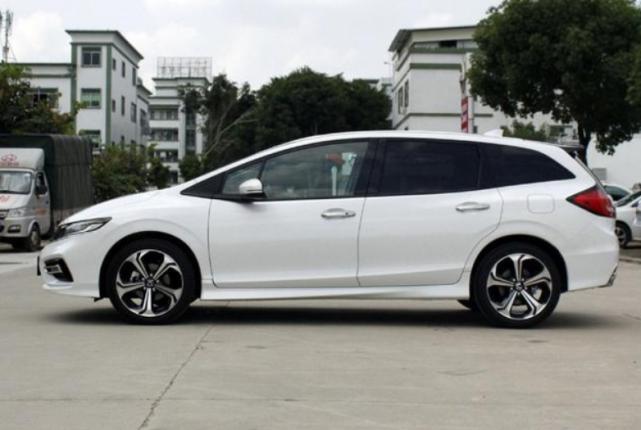 本田20款“杰德”10万了！入门就配1.8L+自动，油耗6.9L