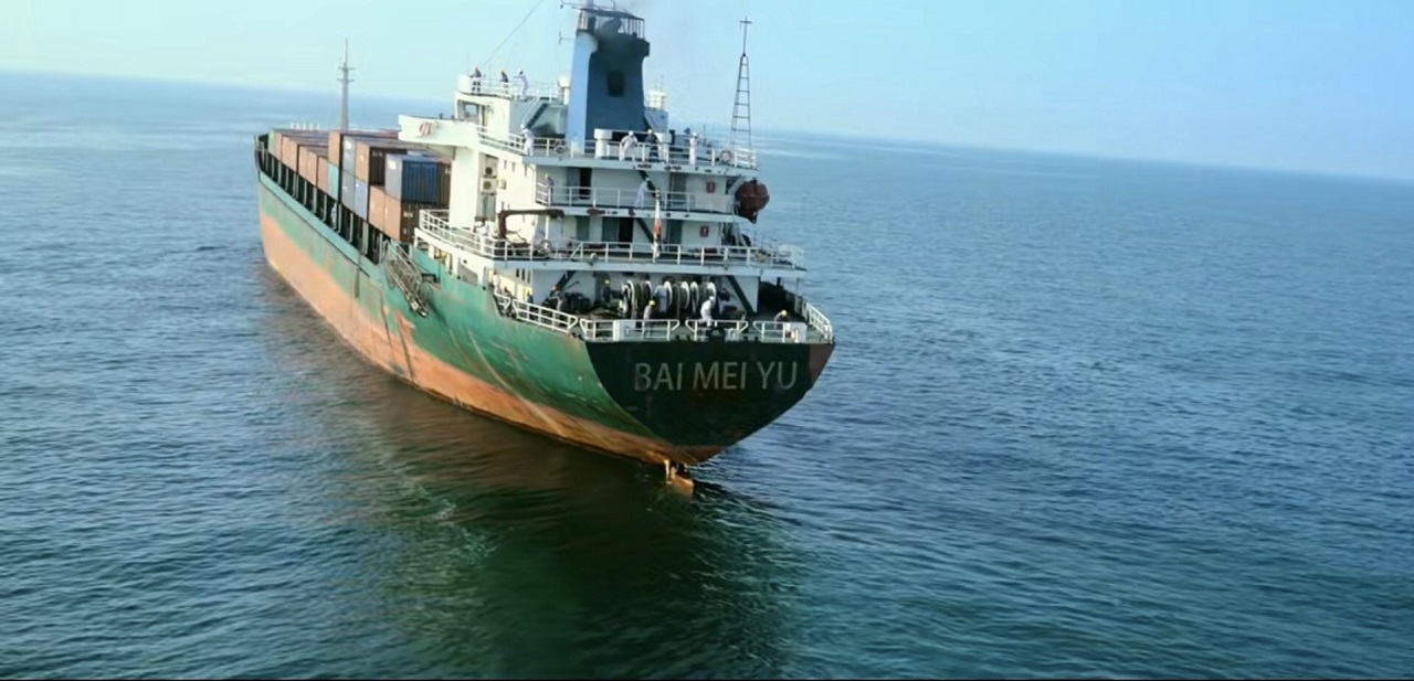 为什么《银河补习班》毁誉参半？三大看点和三大槽点导致口碑两极