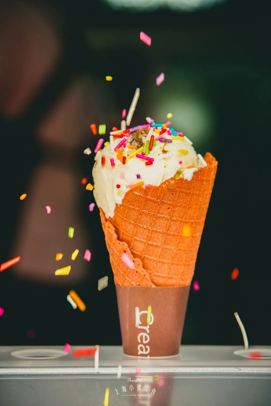 最近特火奶油冰淇淋,液氮网红冰淇淋