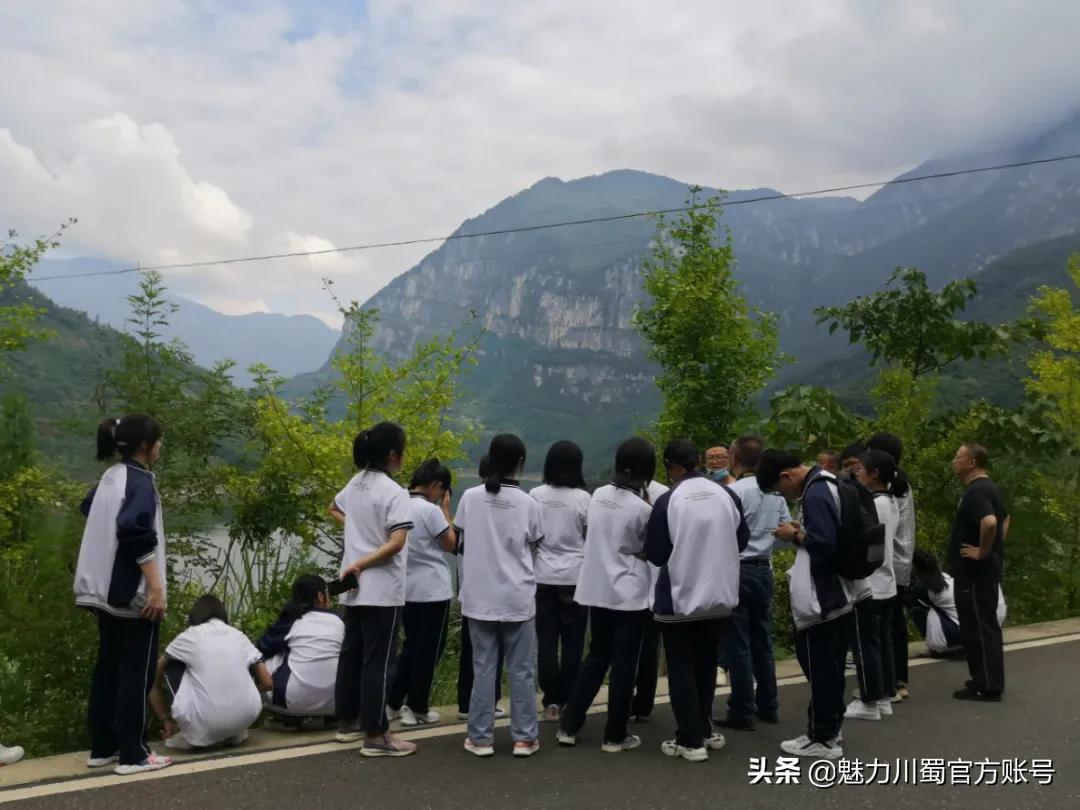 四川省江油中学：以天地为书，聆听地理课堂|江高YYDS