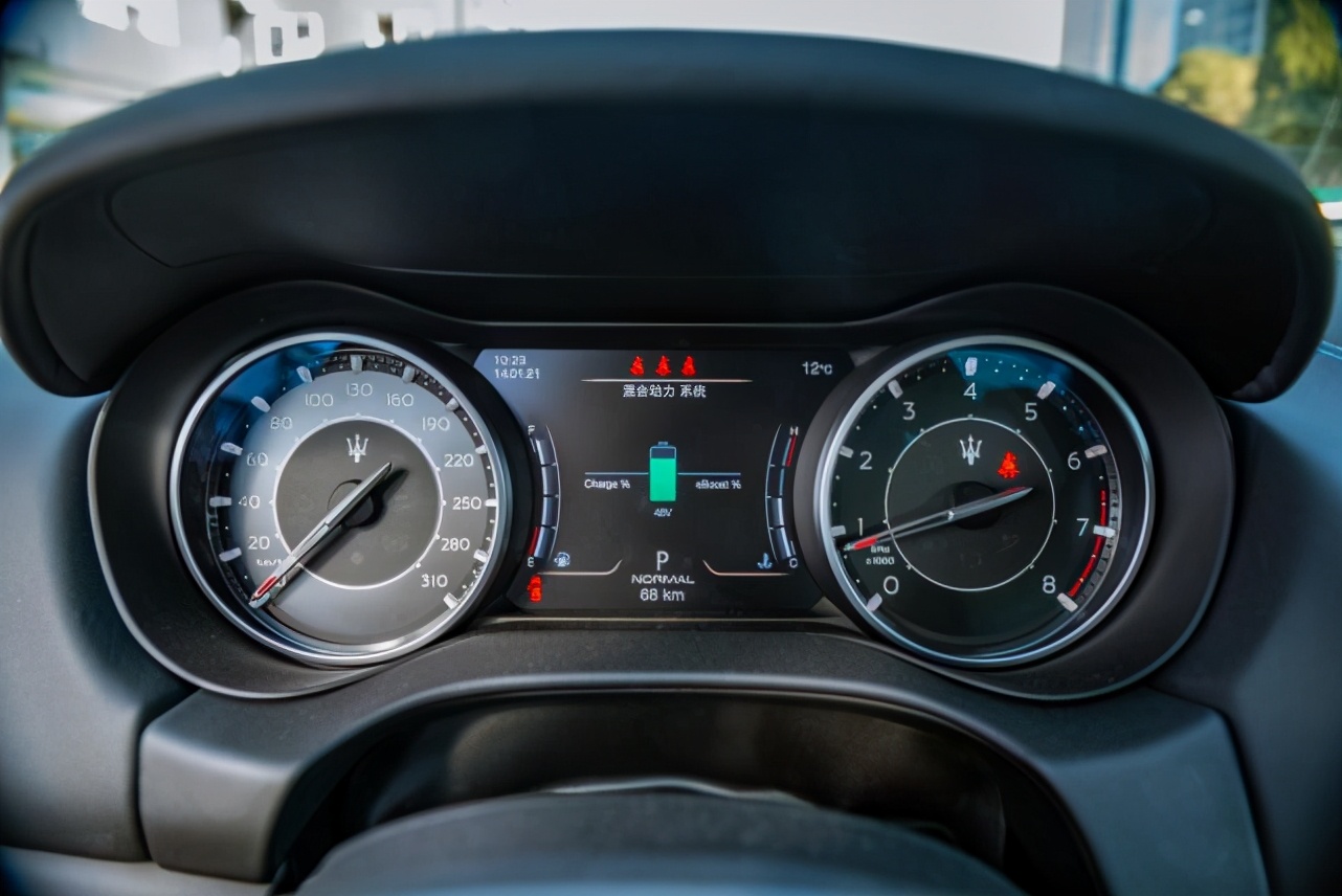 玛莎拉蒂ghibli3.0t声浪sport模式,玛莎拉蒂granturismo2023款声浪