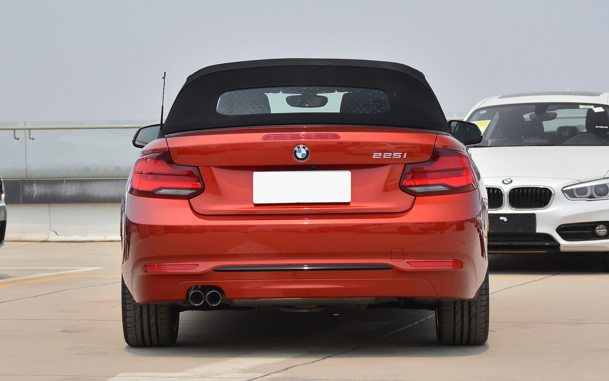 宝马最新四座硬顶敞篷跑车,宝马最值得购买的轿跑车型