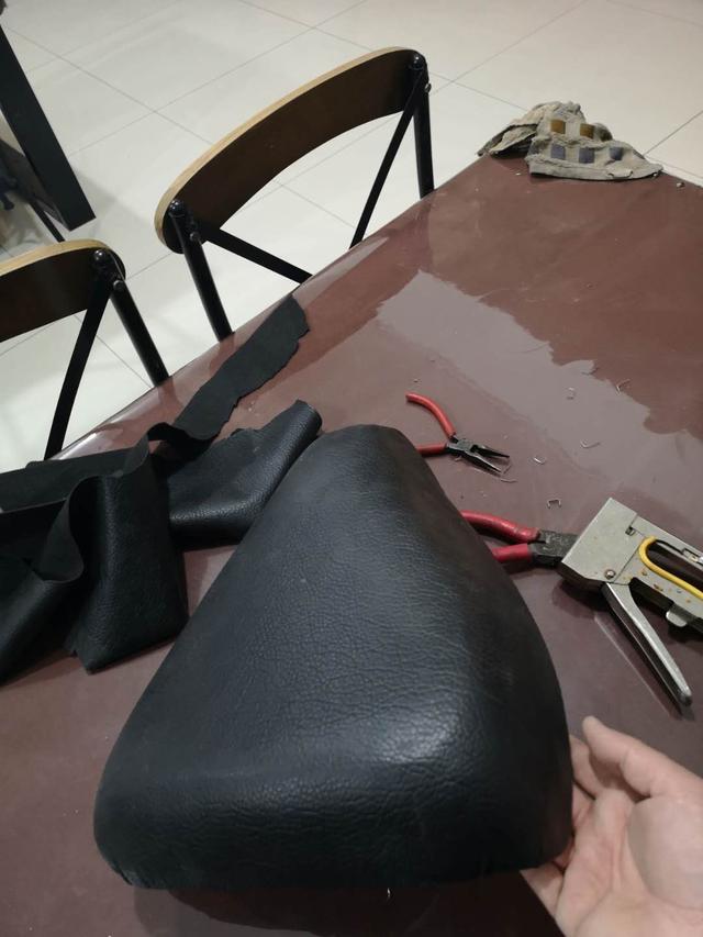 本田摩托车幼兽70c,改装老款铃木摩托