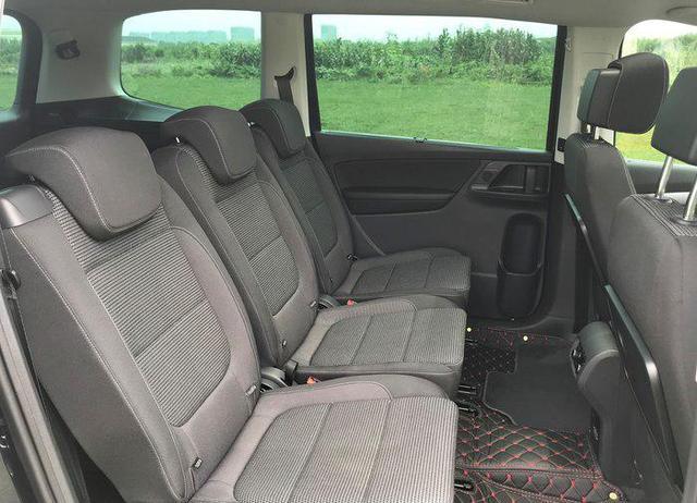 总算花28万提了辆大众夏朗,8个月后,车主:这驾驶感受难以言表