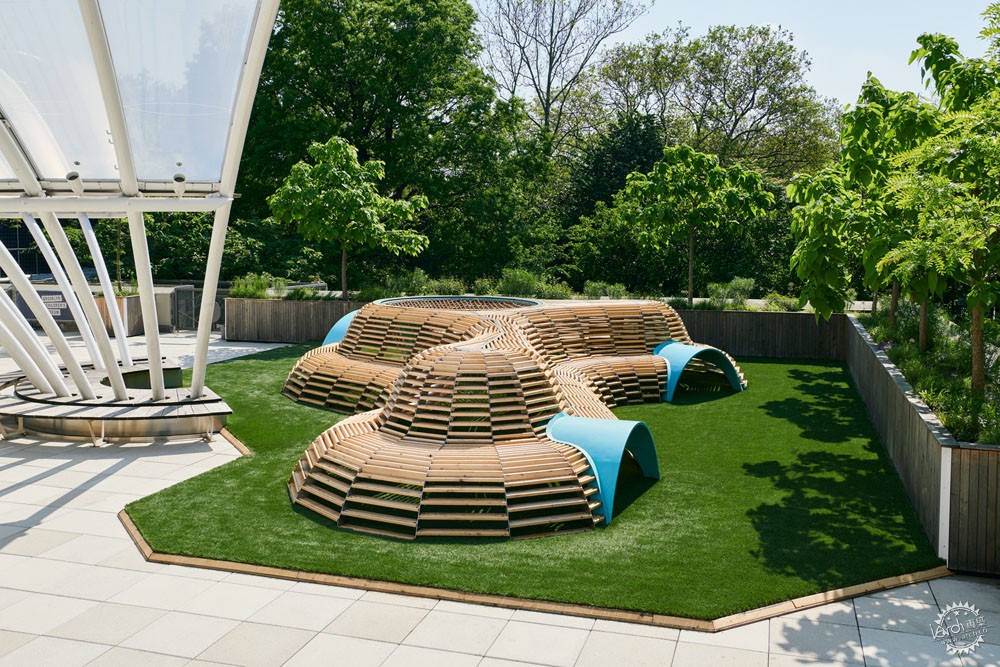 在鸟巢里攀爬,像鸟儿一样高飞丨NEST交互式游乐场